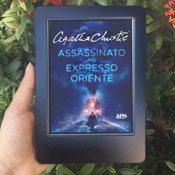 Resenha: Assassinato no Expresso do Oriente, Agatha Christie 